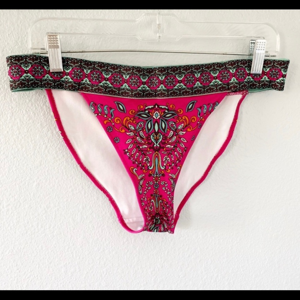 Victoria’s Secret High Side Bikini Bottom Sz Med